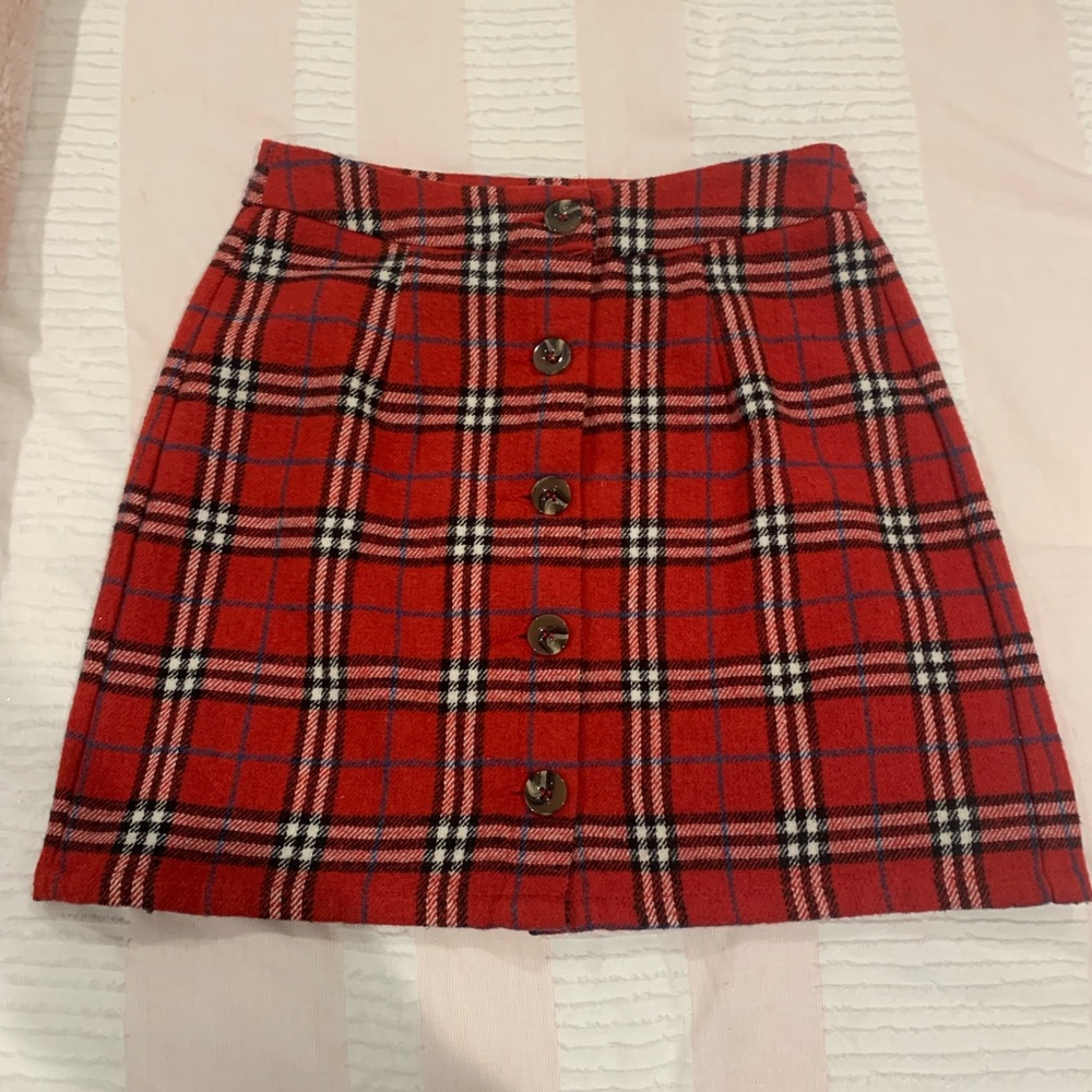 Francesca’s XS Red Plaid Skirt
